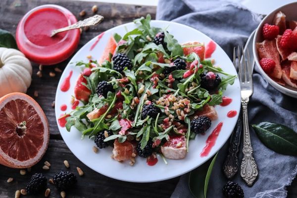 Blackberry & Grapefruit Salad with Raspberry Vinaigrette